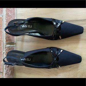 Vaneli Aveline Navy Bow sling back heels, size 7